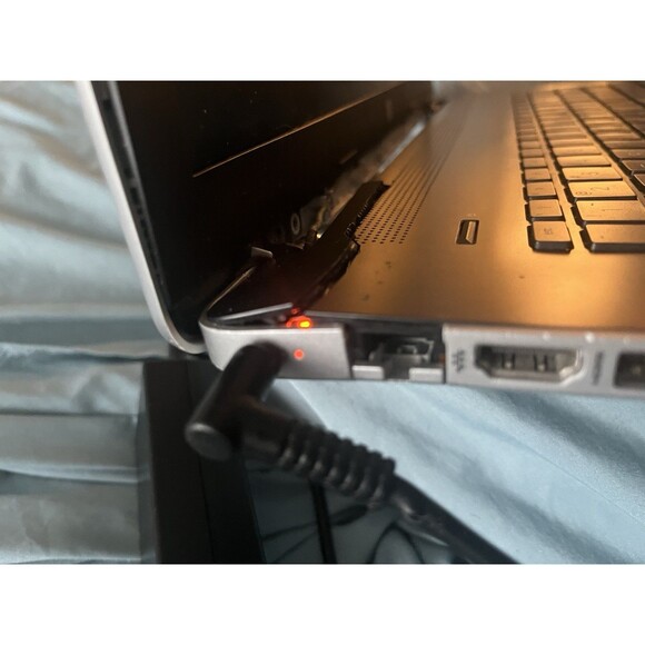 HP 17-BY0035cl 17.3” Parts Only - Picture 3 of 9